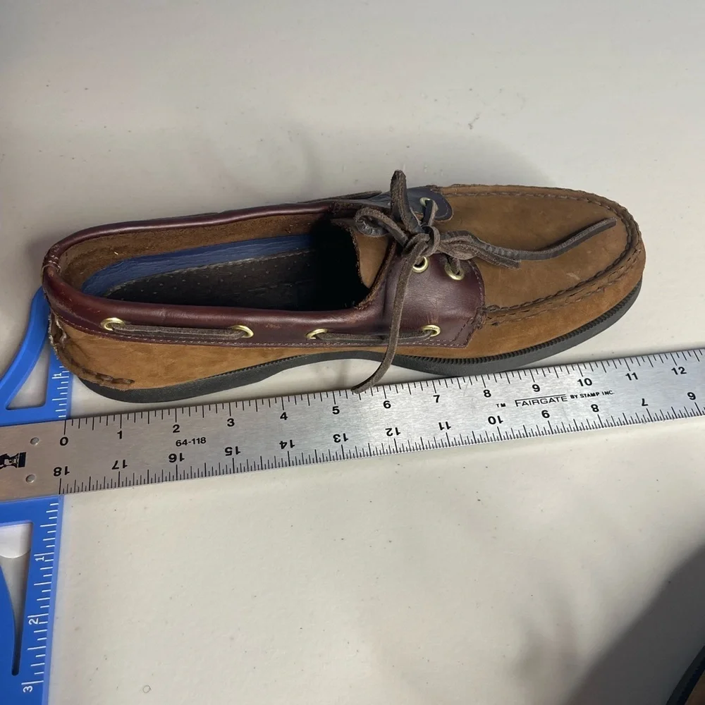 Sperry Top Sider Brown nubuck suede Leather Boat Shoes. Men SZ 10.5 M round toe